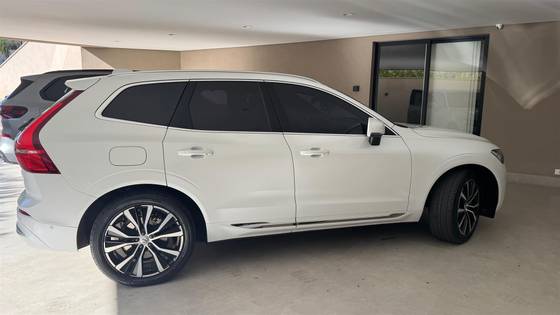 VOLVO XC60 2.0 T8 RECHARGE ULTIMATE AWD GEARTRONIC VOLVO XC60 2.0 T8 RECHARGE ULTIMATE AWD GEARTRONIC